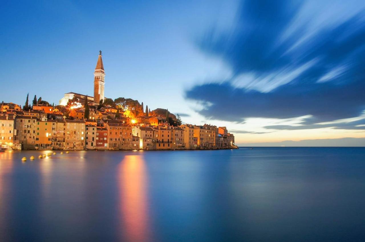 Apartments Nina Rovinj Exterior photo